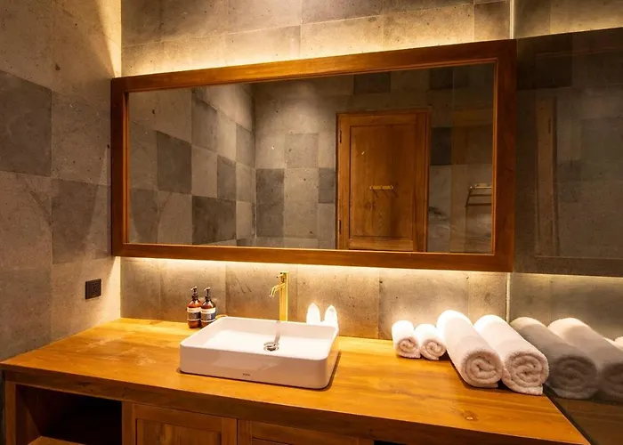 Alam 1 Secluded Garden & Private Pool Villa Uluwatu (Bali)
