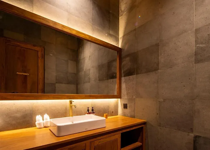 Alam 1 Secluded Garden & Private Pool Villa